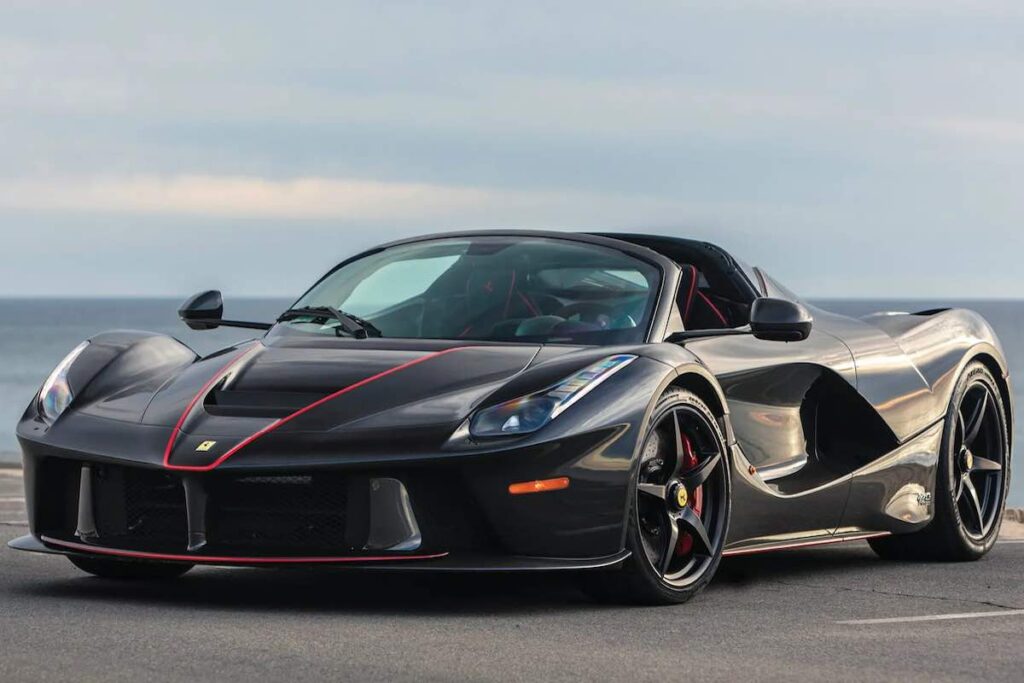 Ferrari la Ferrari aperta