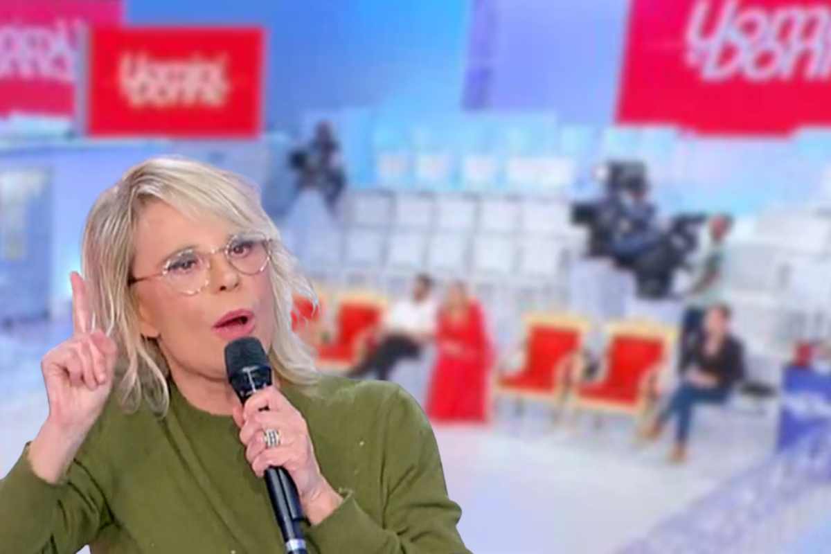 maria de filippi e lo studio di Uomini e donne